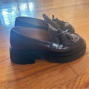 & OTHER STORIES Chunky Leather Tassel Loafers